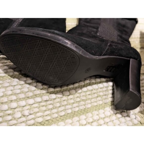 BNIB Genuine Leather high heel tall boots, Size 39 - Picture 3 of 5